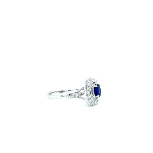 14k White Gold Sapphire and Diamond Vintage-Style Ring - Image 3