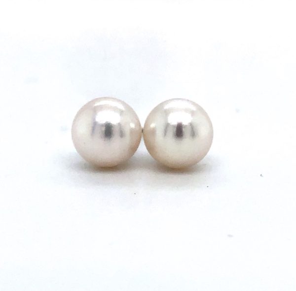 14k White Gold 5 mm Pearl Stud Earrings